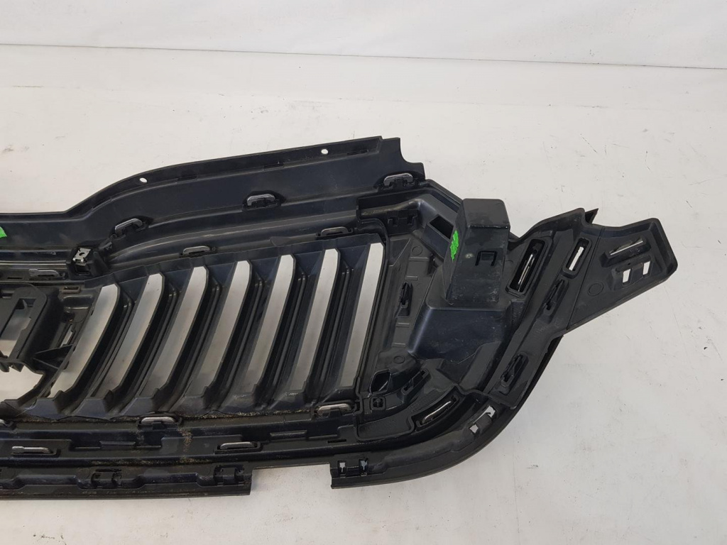 Grila Radiator Skoda Octavia 4 5E3807723