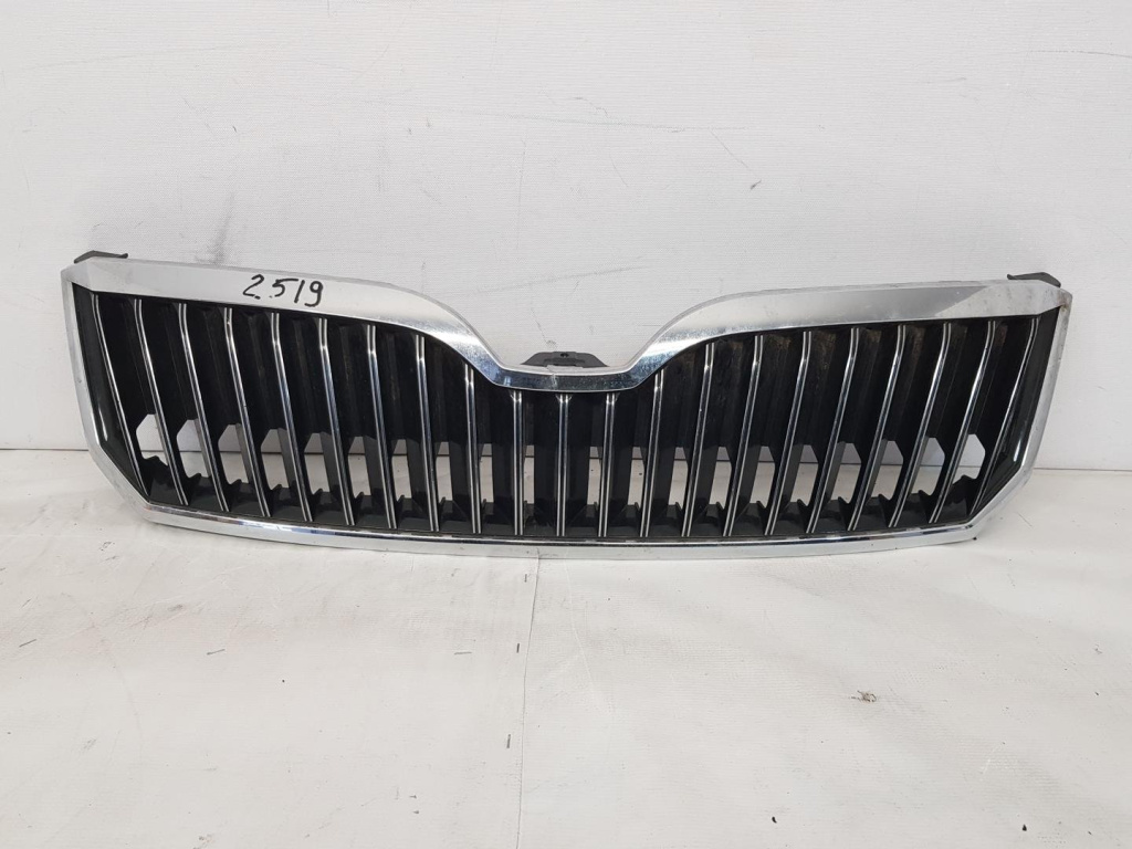 Grila radiator Skoda Superb 2 facelift 3TO853668B 2012 2013 2014 2015