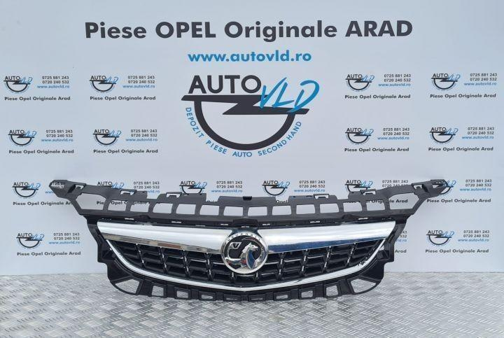 Grila radiator UK Opel Astra J 2009-2012