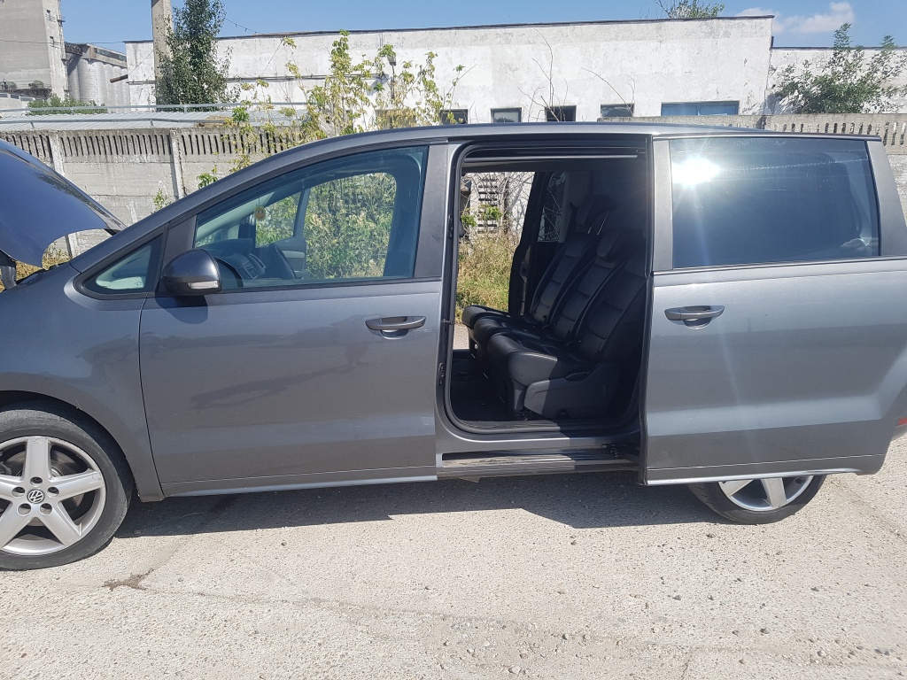 Grila radiator Volkswagen Sharan 2012 Fa