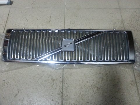 Grila radiator Volvo 200 Series