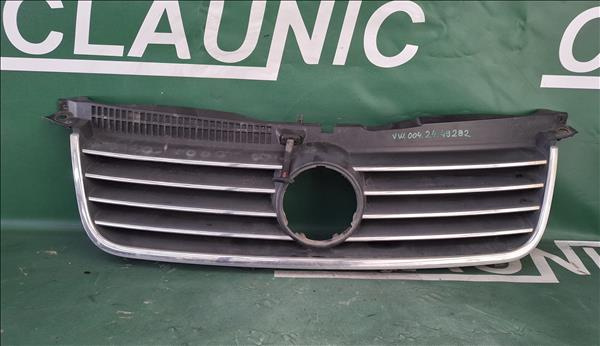 Grila Radiator VW PASSAT Variant (3B6) 1.9 TDI AWX