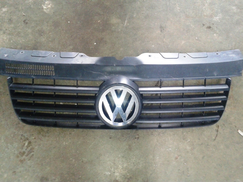 Grila radiator VW T5 - 2005
