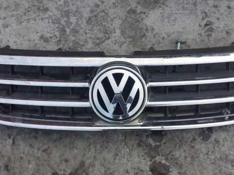 Grila radiator pentru Volkswagen Touareg 7L din jud. Arad - Anunturi cu  piese
