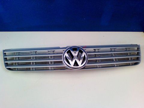 Grila radiator VW Passat B5