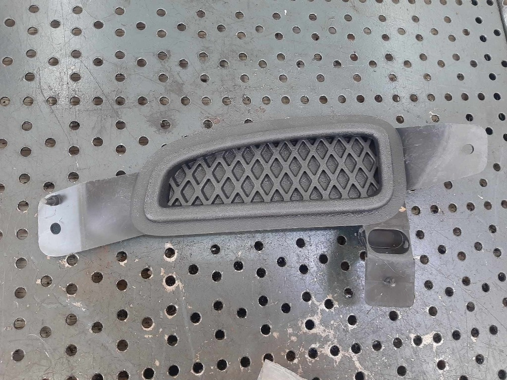 Grila stanga far ceata bara fata ford b-max av11-19953-ac