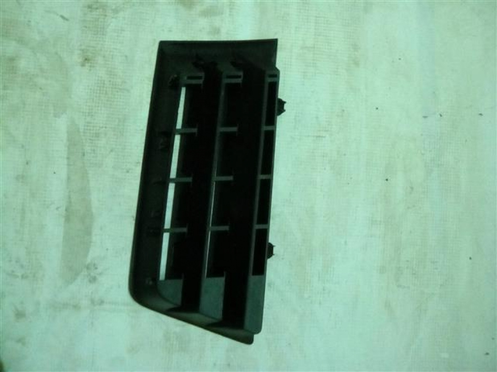 Grila stanga radiator Renault Megane 2 A