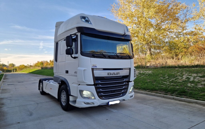 Grila stergator 1940691 1940692 Daf XF 1