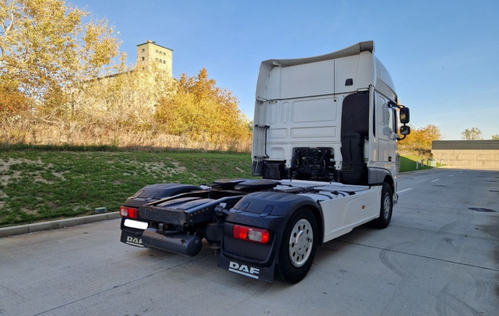 Grila stergator 1940691 1940692 Daf XF 1