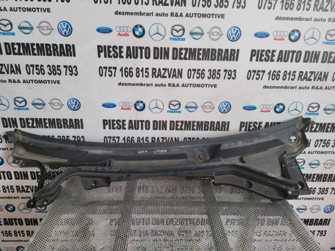 Grila Stergator Alfa Romeo Stelvio Q4 949 Dupa 2015 Volan Stanga