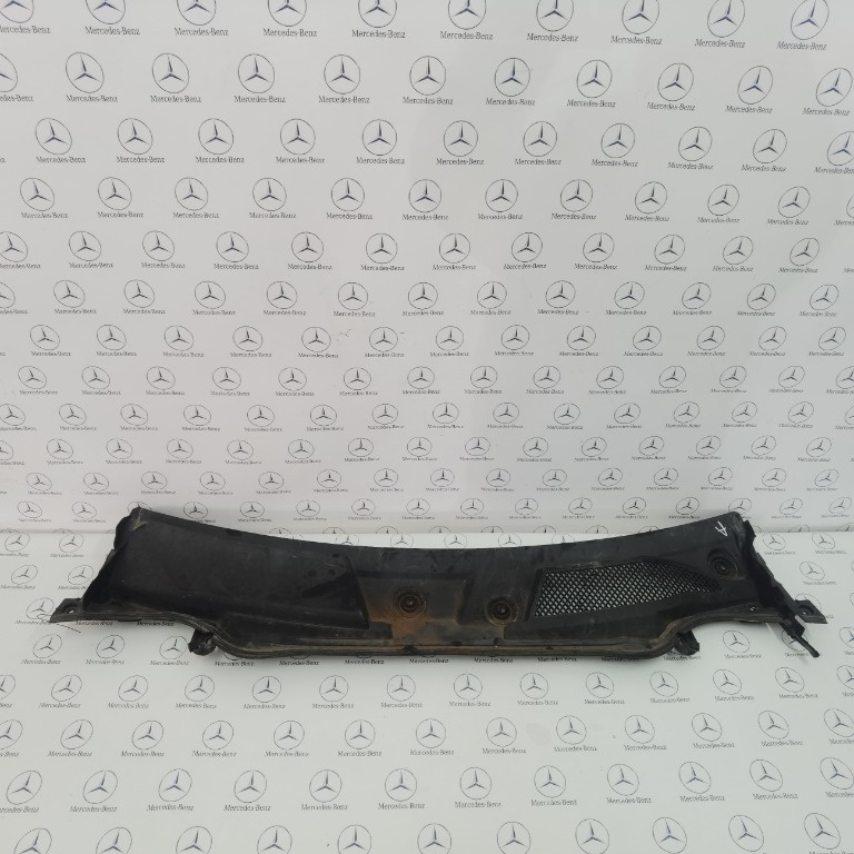 Grila stergator Mercedes A class w176 a1768300013