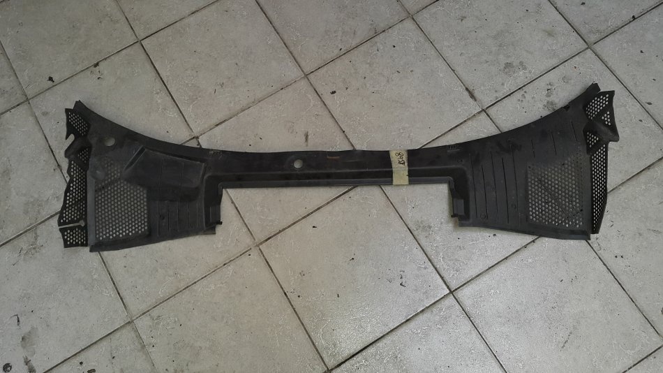 Grila Stergator Opel Vectra B 1995-2002