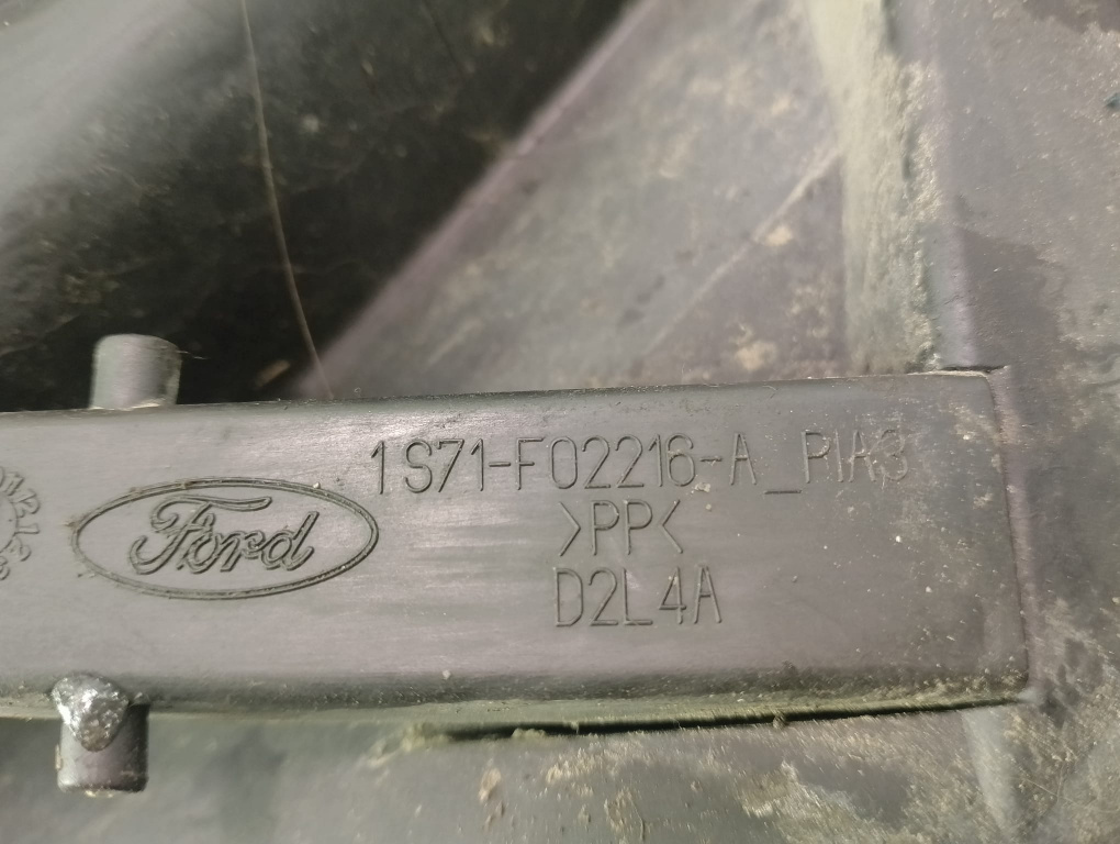 Grila stergator parbriz 1s71-f02216-a Fo