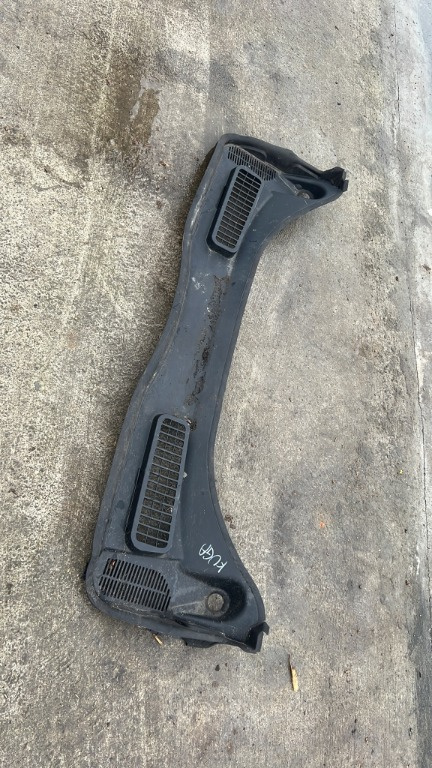Grila stergator parbriz Ford Kuga