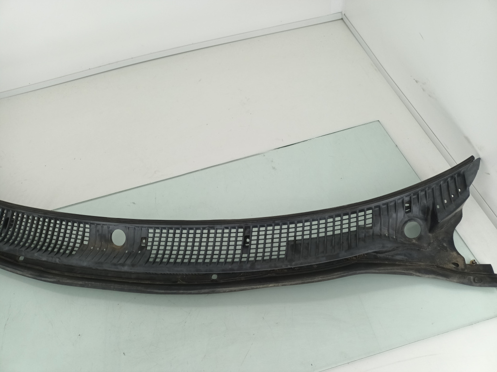 Grila stergator parbriz Toyota RAV 4 3S-