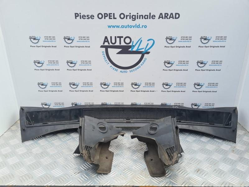 Grila stergator sub parbriz Opel Zafira B Facelift 2008-2014 13142034