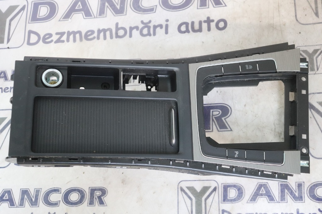 GRILA TIMONERIE VOLKSWAGEN GOLF 7 AN : 2015