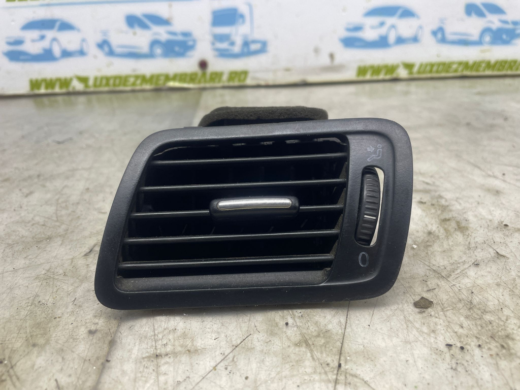 Grila ventilatie bord 3c1819701e Volkswagen VW Passat B6 [2005 - 2010] 1.9 tdi BLS