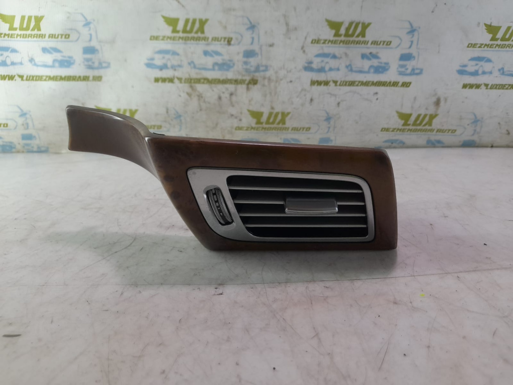 Grila ventilatie bord A2188300954 Mercedes-Benz CLS-Class C218/X218 [2011 - 2014] 3.0 cdi om642854