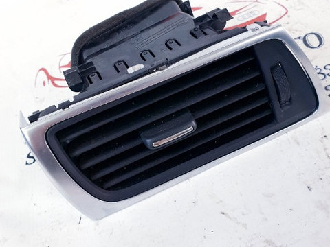 GRILA VENTILATIE BORD AUDI A6, A7 COD 4G8820901