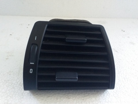 Grila ventilatie bord dreapta 8402216 C134L1 8402216 BMW X5 E53 [1999 - 2003] Crossover 3.0 d AT (184 hp)