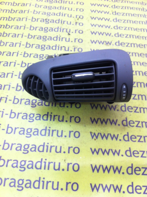 Grila ventilatie bord Mercedes-Benz C-Class W203/S