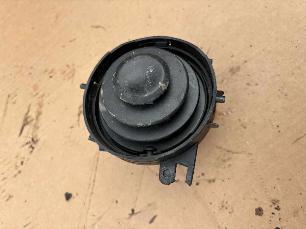 GRILA VENTILATIE BORD PEUGEOT PARTNER AN 2002-2008