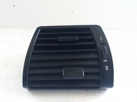 Grila ventilatie bord stanga 8402215 C134L1 8402215 BMW X5 E53 [1999 - 2003] Crossover 3.0 d AT (184 hp)