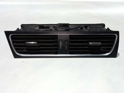 Grila ventilatie centrala Audi A4 B8 (8k2) 2009