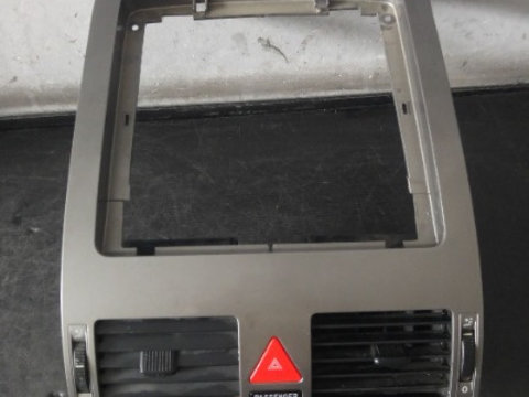 Grila ventilatie centrala bord cu buton avarie vw touran 1t 1t1819728