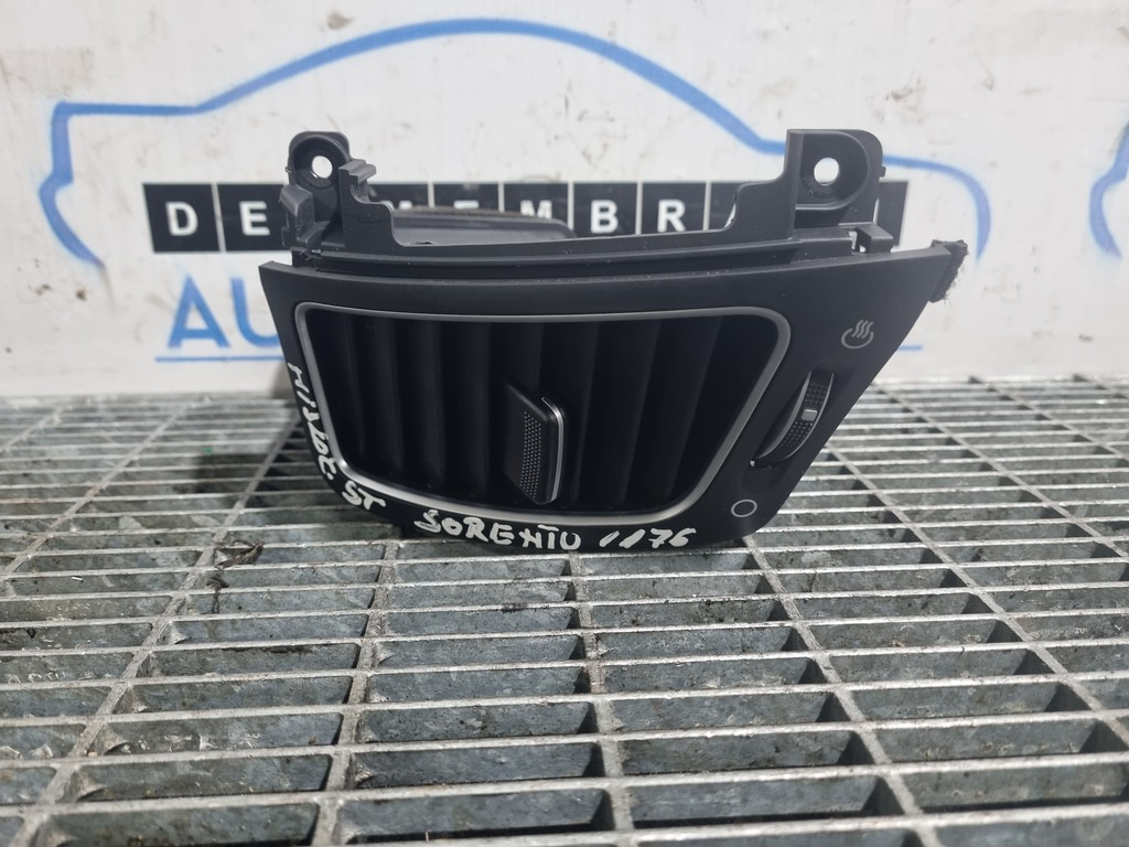 Grila Ventilatie Centrala Kia Sorento II Facelift Stanga