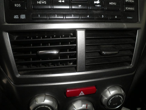 Grila ventilatie centrala Subaru Impreza 2011