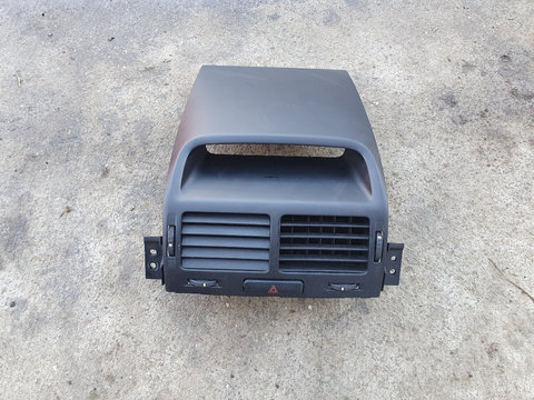 Grila ventilatie centrala Suzuki Grand Vitara, 2007