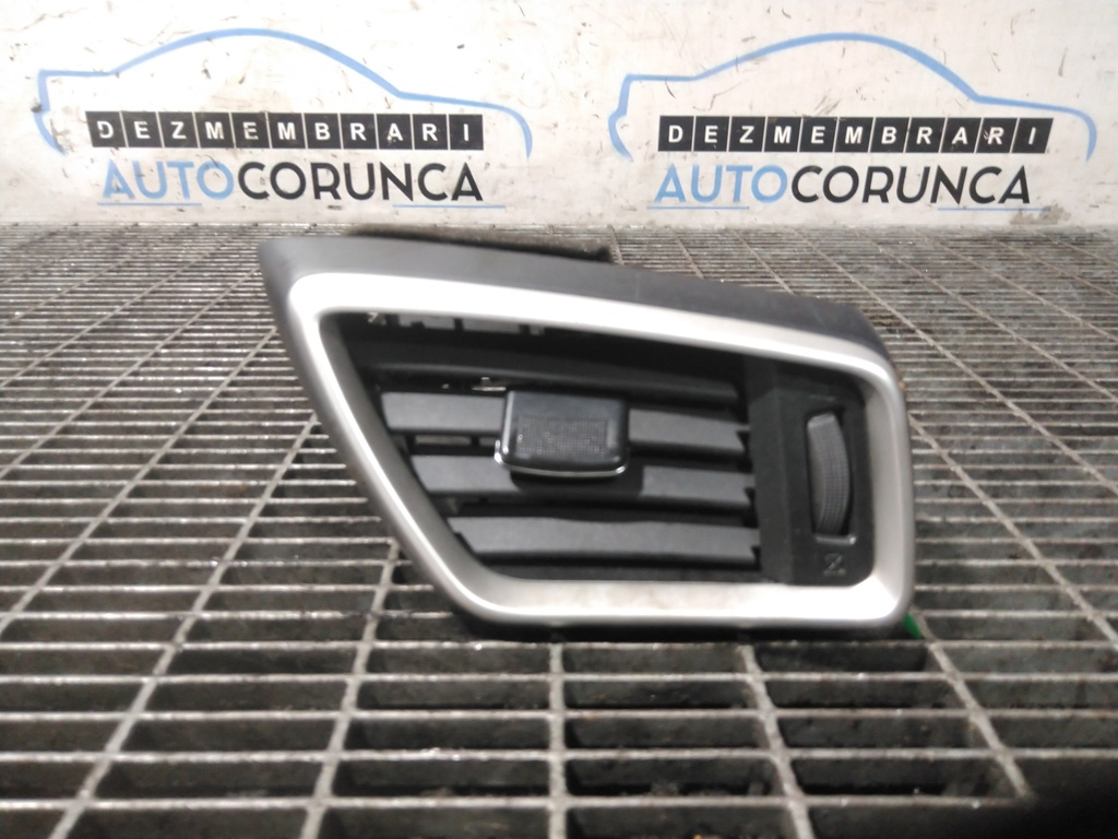 Grila Ventilatie Dreapta Nissan X - Trail T32