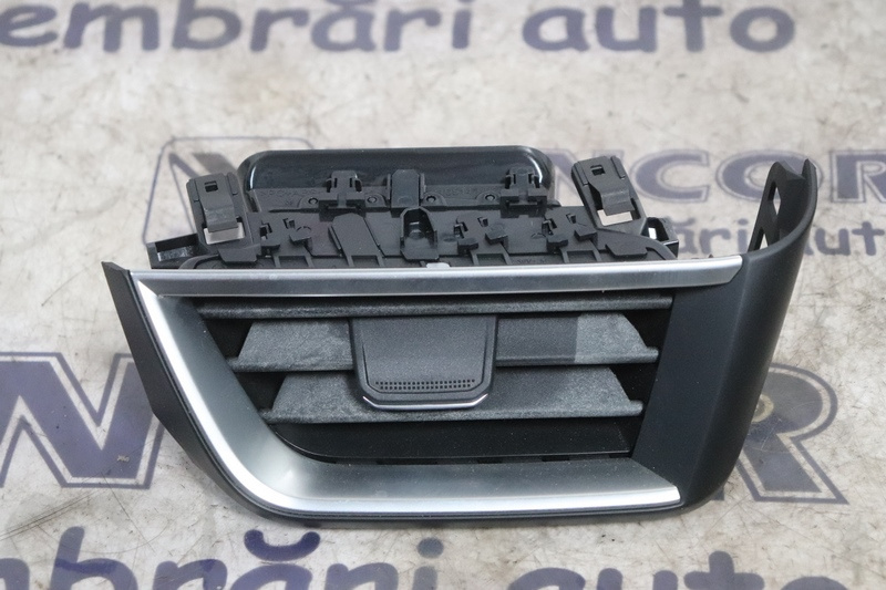 GRILA VENTILATIE DREAPTA RENAULT CLIO 5 - AN 2021