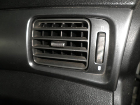 Grila ventilatie dreapta Subaru Impreza 2011