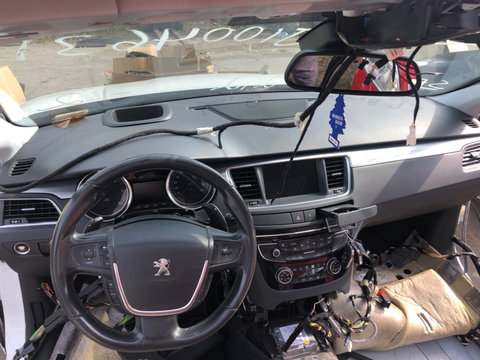 Grila ventilatie mijloc Peugeot 508 an 2012