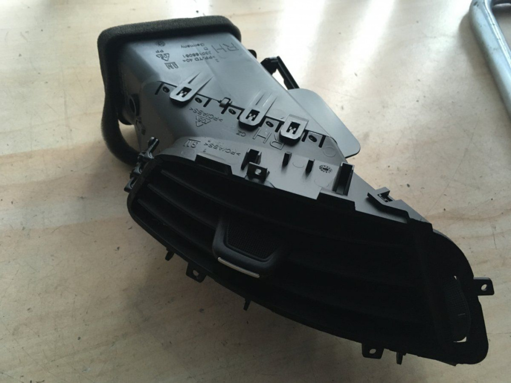 Grile aerisire bord Opel Zafira C - 330188061