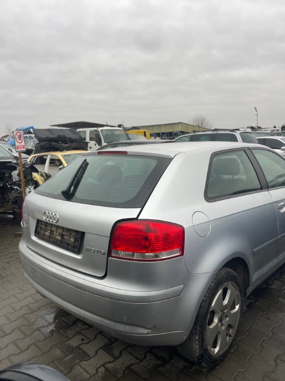 Grile bord Audi A3 8P 2005 3 USI / COUPE