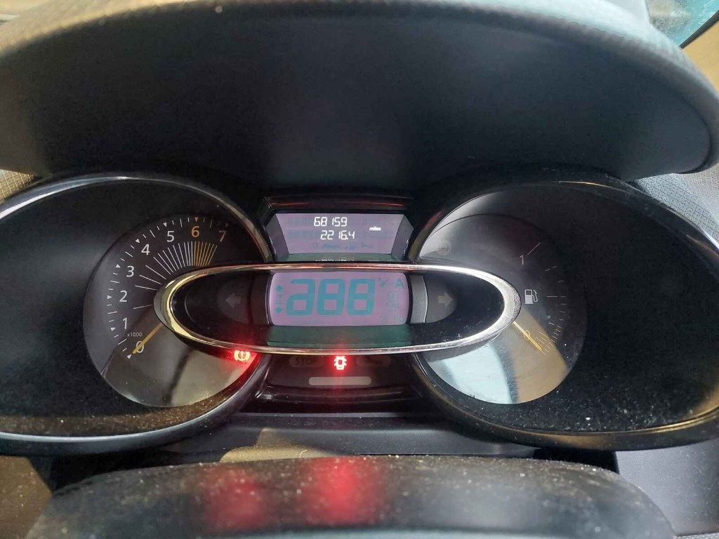 Grile bord Renault Clio 4 2013 HATCHBACK 1.2 i D4F (740)