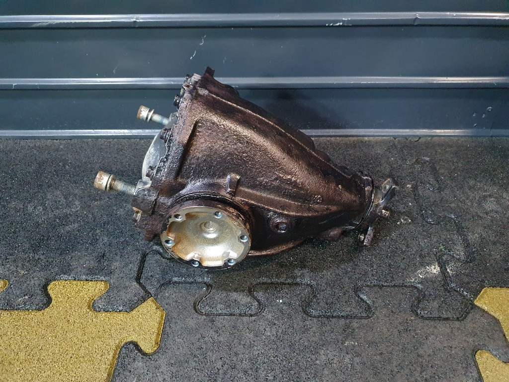 Grup diferential MERCEDES-BENZ C-CLASS T-Model II S203 2001 - 2007 2.2 C220  CDI OM 646.963 A2103510609
