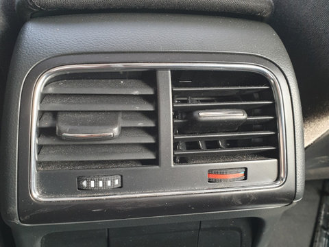 Gura Grila Aer Aerisire Ventilatie din Cotiera Spate Pasageri Audi A4 B8 2008 - 2015 [C1847]