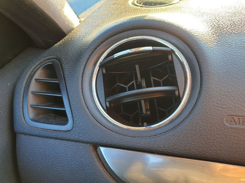 Gura Grila Aer Ventilatie Aerisire Prag Stanga Pasager Ford S-Max 2006 - 2014
