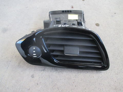 Gura grila ventilatie bord stanga sofer 1012124 Renault Scenic III facelift 2012 2013 2014 2015 2016