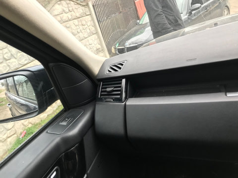 Gura / grila ventilatie stanga Range Rover Sport