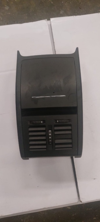 Guri ventilatie spate sertar scrumiera spate Skoda Octavia 2 2004 - 2012