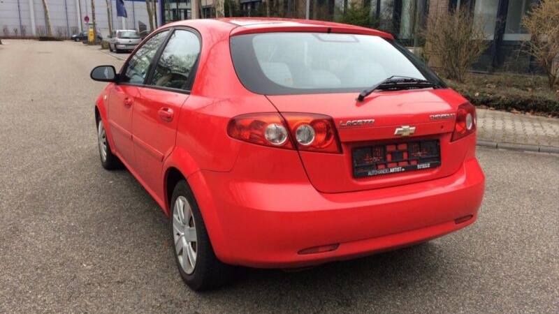 Haion Chevrolet Lacetti 2008 roșu