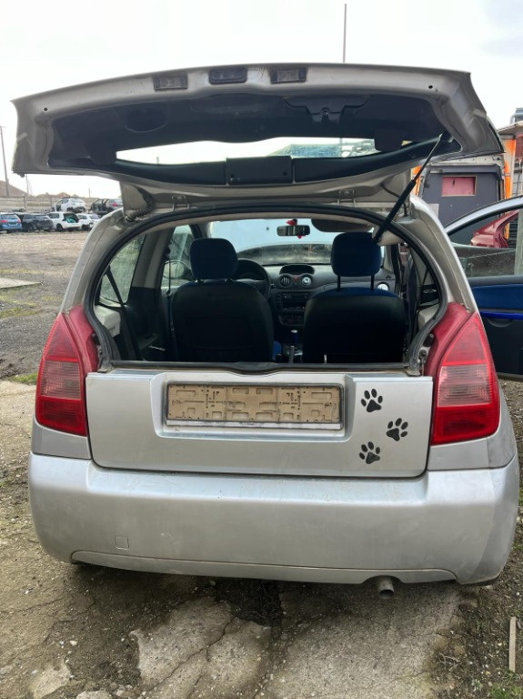 Haion complet cu luneta Citroen C2 an 20