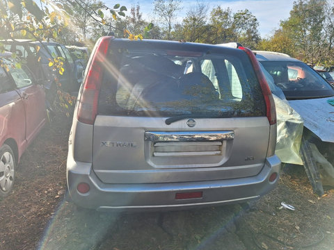 Haion complet cu luneta Nissan X Trail 2.2 diesel anul 2005