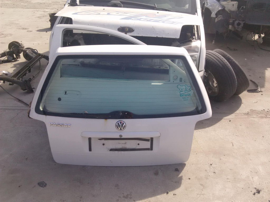 Haion complet Volkswagen Passat b5 break.